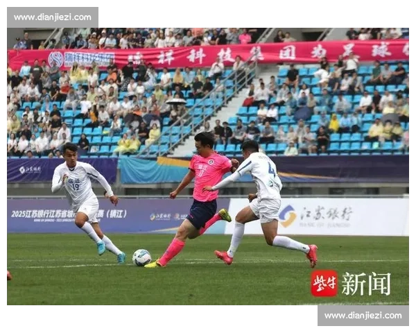 苏超昆山赛场激战落幕，10 分钟直达阳澄湖追风逐光品湖鲜